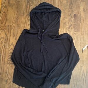 Wild fable women’s medium waffle knit cropped hoodie